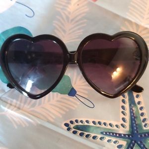 Black heart shaped sunglasses